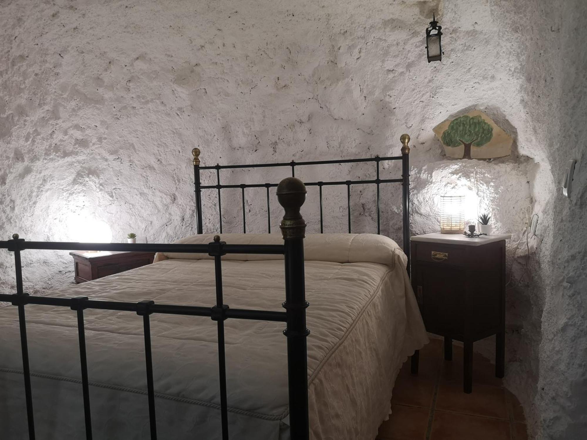 Cueva El Parral Guest House Pegalajar Bagian luar foto