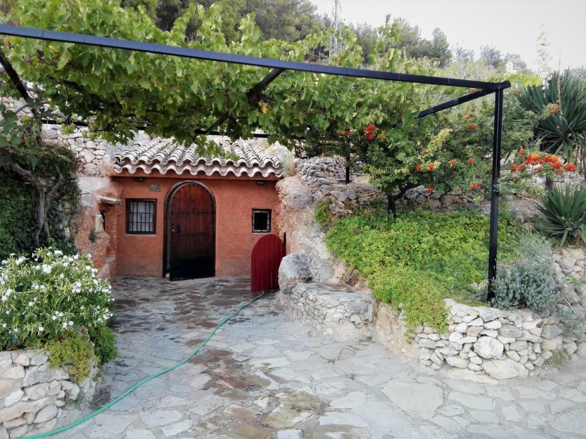 Cueva El Parral Guest House Pegalajar Bagian luar foto
